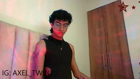 Axel  online show from 11-16-25, 02:06