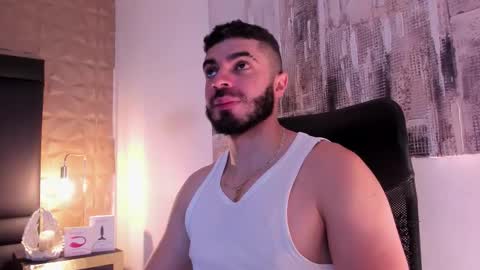 Axel Thompsom online show from 10-26-25, 01:06