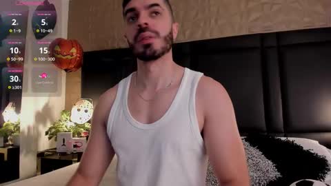 Axel Thompsom online show from 10-30-25, 11:22