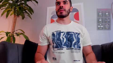 Axel Thompsom online show from 11-29-25, 12:08