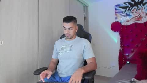 Axel online show from 09-12-25, 01:33