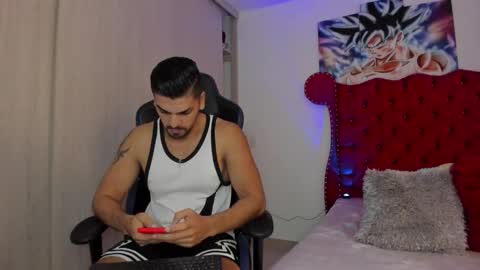 Axel online show from 09-20-25, 01:01