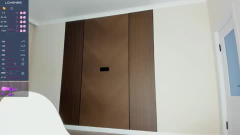 Aya online show from 10-20-25, 01:39