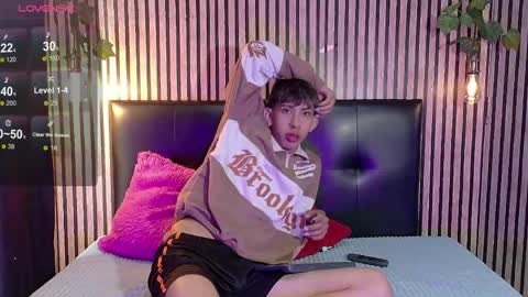 Ayano Aishi online show from 04-07-26, 12:49