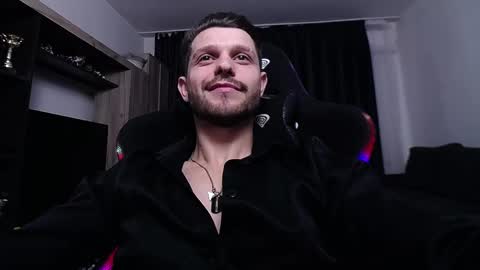 Snapshot of aydanblakeofficial chatting on 11-25-25, 07:03 Aydan Blake Official online show from 11-25-25, 07:03