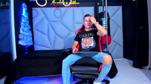 Ayden Miller online show from 12-28-24, 12:36