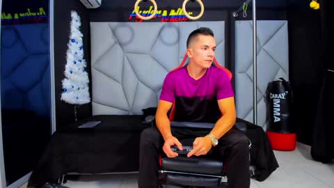 Ayden Miller online show from 12-28-24, 06:17