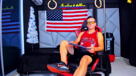 Ayden Miller online show from 12-30-24, 03:47