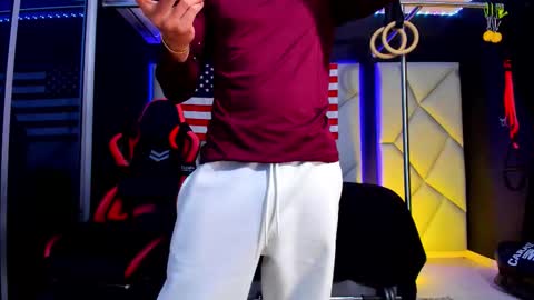 Ayden Miller online show from 01-10-26, 04:14