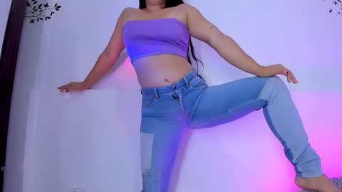 Snapshot of ayheleen_sexygirl3 chatting on 11-08-25, 08:29 Mariana online show from 11-08-25, 08:29