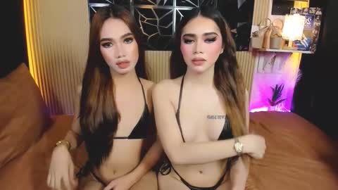 Snapshot of ayicum chatting on 11-24-25, 12:49 ur lovely ayi online show from 11-24-25, 12:49