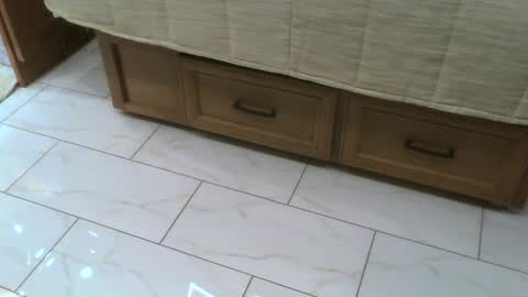 ayime292 online show from 09-12-25, 05:51