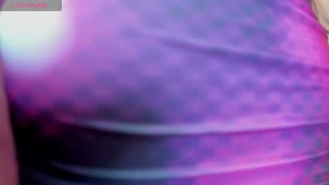 Alyda Jaramillo online show from 04-07-26, 07:25