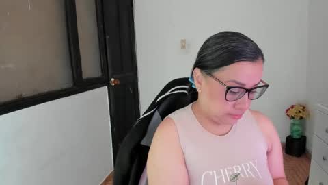 Snapshot of aylaislem chatting on 09-18-25, 12:18 SandyMODELINDEPENDIENT online show from 09-18-25, 12:18