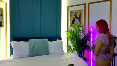 Ayla online show from 10-17-25, 06:43