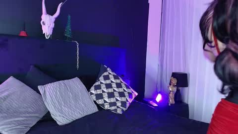 Aylen online show from 11-04-25, 07:46