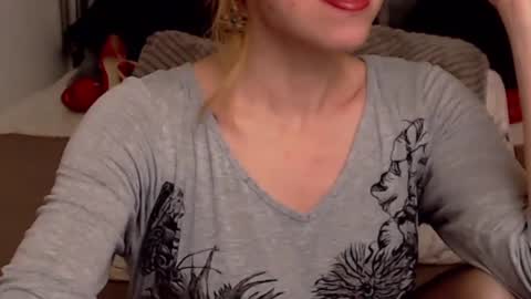 aylynrichard online show from 01-04-25, 06:09