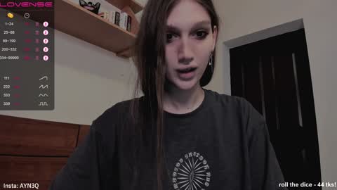 AYNEK        fansly  online show from 01-06-25, 11:40