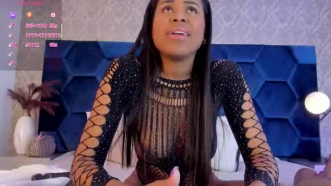 aynaraross1 online show from 11-20-25, 04:23