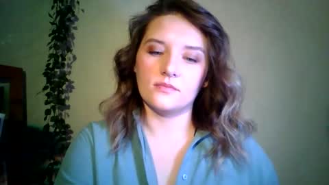 Snapshot of ayrix chatting on 11-23-25, 08:30 ayrix online show from 11-23-25, 08:30