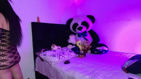 Snapshot of aysel1290 chatting on 02-07-26, 05:33 aysel1290 online show from 02-07-26, 05:33