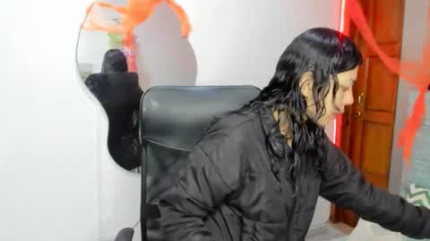 aysha_winxx online show from 10-31-25, 03:07