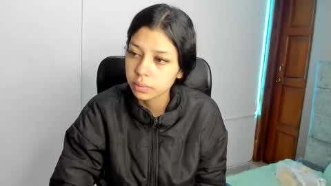 aysha_winxx online show from 11-29-25, 03:20