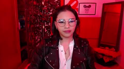 sofia online show from 12-16-25, 10:26