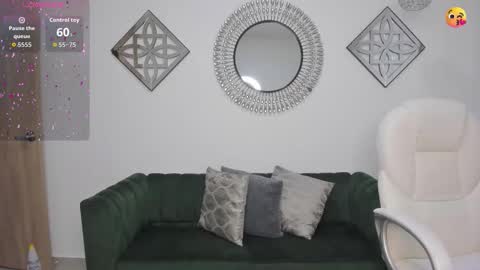 ayshel_cooperr online show from 10-03-25, 04:20