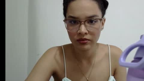 ayshel_cooperr online show from 11-09-25, 09:02