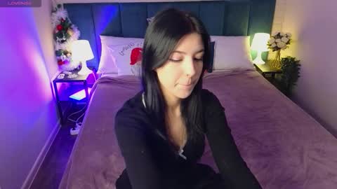 Snapshot of azaliya_haze chatting on 01-11-26, 05:34 Azaliya online show from 01-11-26, 05:34