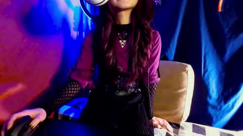 Snapshot of azazelgains chatting on 01-18-25, 02:14 Azazel online show from 01-18-25, 02:14