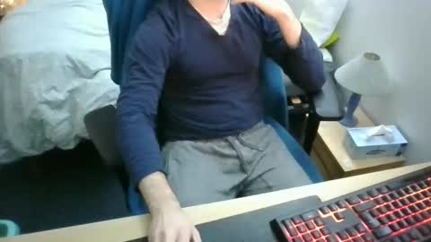 Snapshot of azdert210 chatting on 02-10-25, 06:56 Azdert21 online show from 02-10-25, 06:56