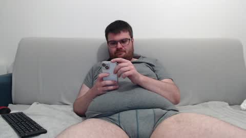 Snapshot of azer912 chatting on 12-08-24, 05:33 Azer online show from 12-08-24, 05:33