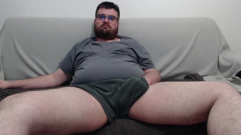 Snapshot of azer912 chatting on 01-12-25, 09:51 Azer online show from 01-12-25, 09:51