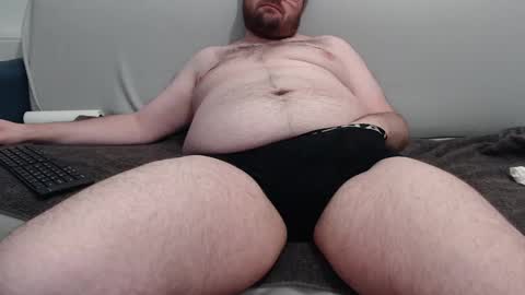 Snapshot of azer912 chatting on 02-12-25, 09:01 Azer online show from 02-12-25, 09:01