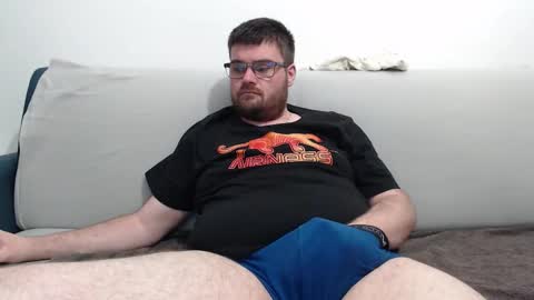 Snapshot of azer912 chatting on 11-02-25, 02:41 Azer online show from 11-02-25, 02:41