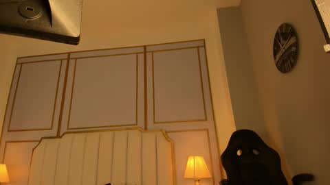 Ale online show from 09-19-25, 11:11