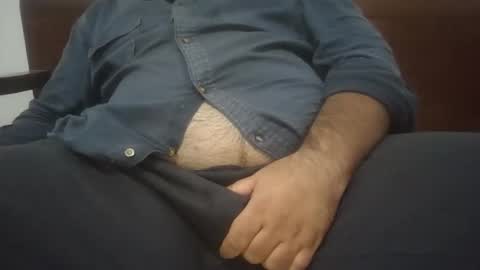 azizou83 online show from 11-12-25, 12:33