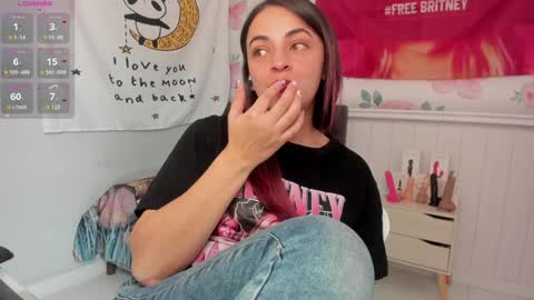 Azucena R online show from 12-07-24, 02:35