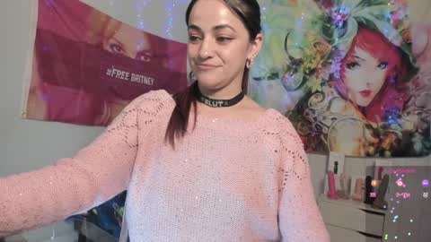 Azucena R online show from 12-17-24, 06:31