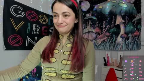 Azucena R online show from 12-18-24, 03:00