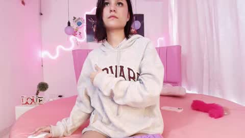 PRINCESS AZUL. online show from 02-06-25, 08:56