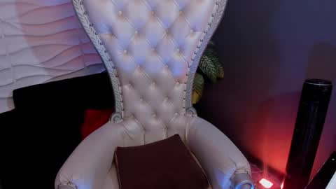 Azuraby online show from 09-30-25, 12:37