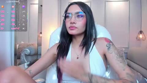 Azura online show from 10-07-25, 07:33