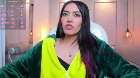 Azura online show from 10-16-25, 07:59