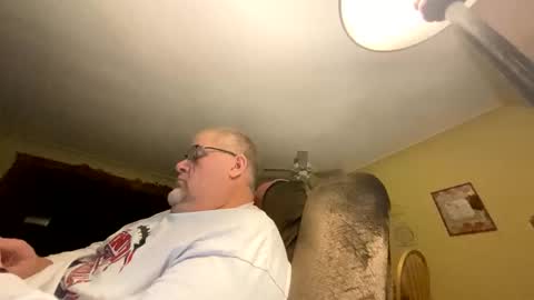 Snapshot of b1gh0rnyguy chatting on 11-03-25, 11:48 Cory online show from 11-03-25, 11:48