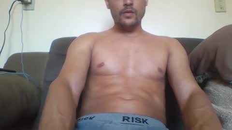 Snapshot of b4dm4ll0y chatting on 02-09-25, 02:29 M4ll0y online show from 02-09-25, 02:29