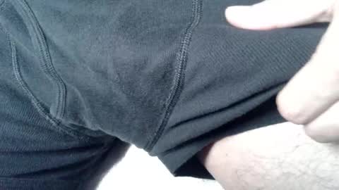 OneHitWonderr online show from 10-17-25, 04:37