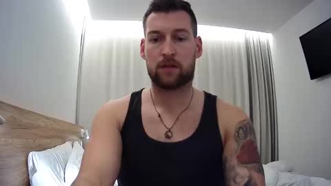 Snapshot of b_marco_ chatting on 03-04-25, 04:30 b_marco_ online show from 03-04-25, 04:30